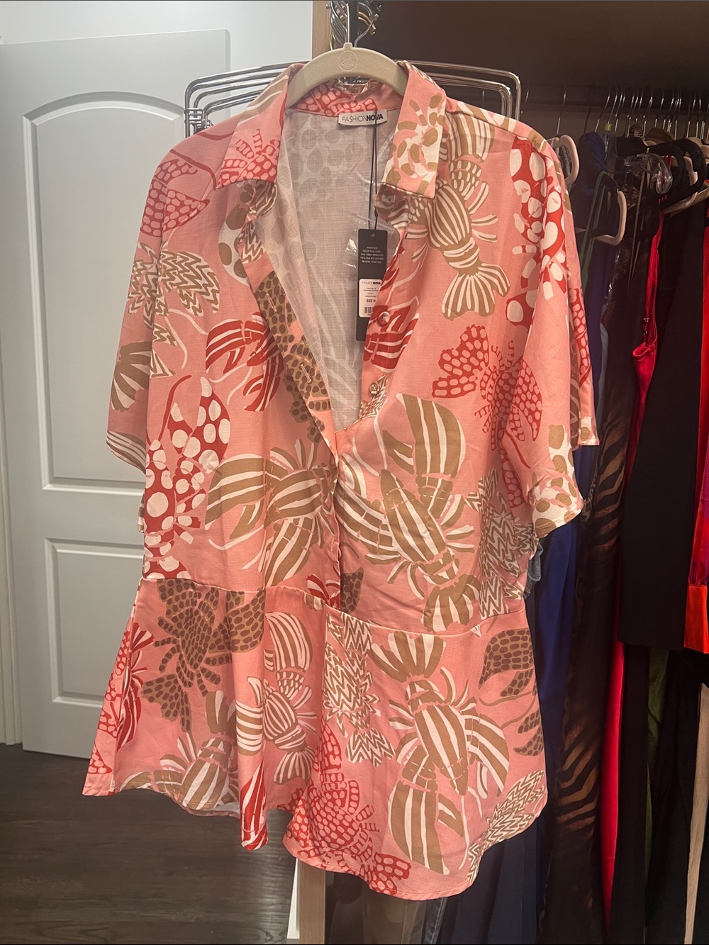 Fashion Nova Pink Leaf-Print Button Front Tunic